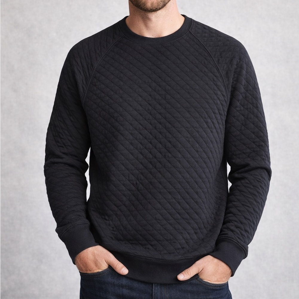 Cloudveil Quilted Black Sweatshirt Crewneck Minimalist Cozy Pullover Size M - Picture 10 of 10